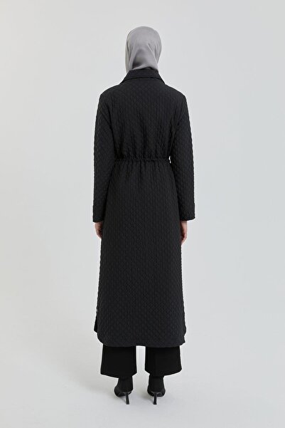 Nihan Large Size Thin Quilted Overcoat