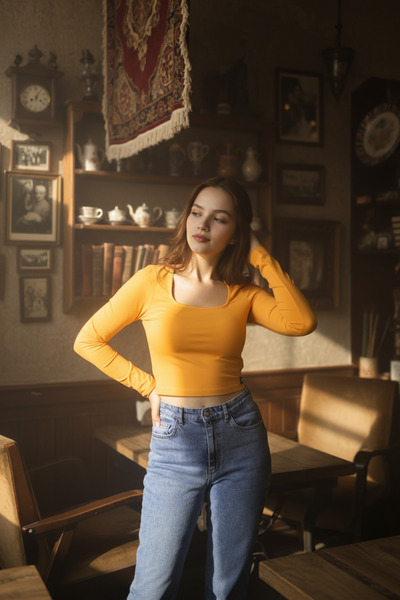 Flare Square Neck Crop Long Sleeve Cotton Blouse – Stylish & Comfortable