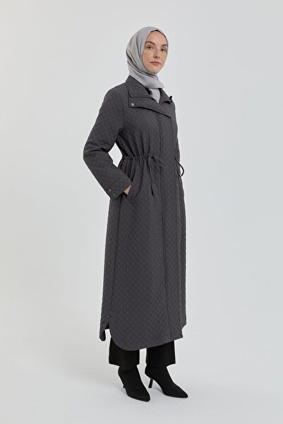 Nihan Large Size Thin Quilted Overcoat