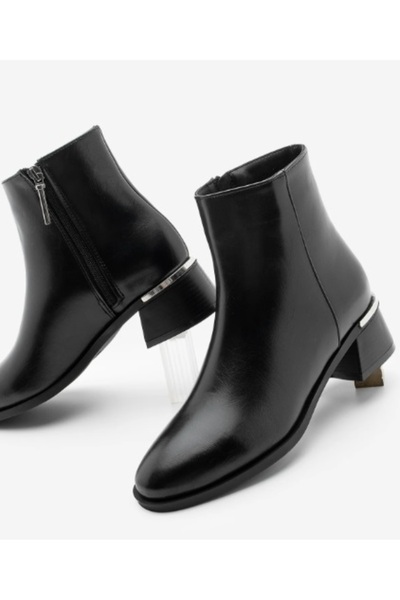 Park Moda Kısa KAlın Topuk Premium Şık Topuk Detaylı Topuklu Bot