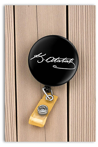 Mia Aurora Mustafa Kemal Atatürk İmza Siyah Metal Buton Yoyo Kart Tutucu Yaka...