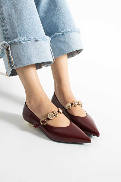 diclepolat Women's Thin Strap Accessory Detailed Casual Low Heel Ballerina Shoes Vikas Burgundy