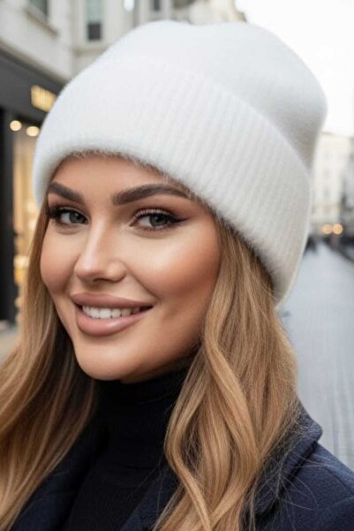 Trenderrs Women's Furry Soft Beanie Furry Beanie