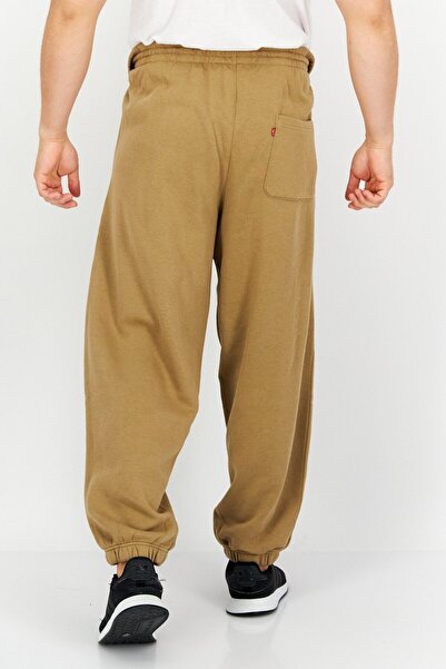 Levi's Men Regular Fit Drawstring Brand Logo Sweatpants, Khaki