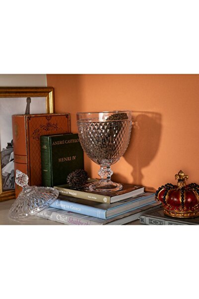 Madame Coco Large Size Sugar Bowl with Gagnon Feet