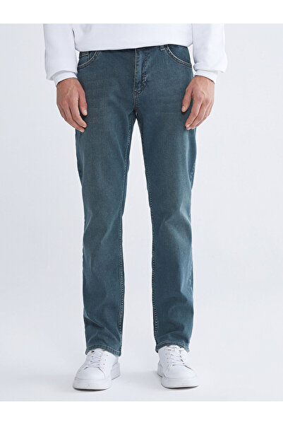 LC Waikiki Vizyon Yeni Sezon 779 Regular Fit Erkek Jean Pantolon