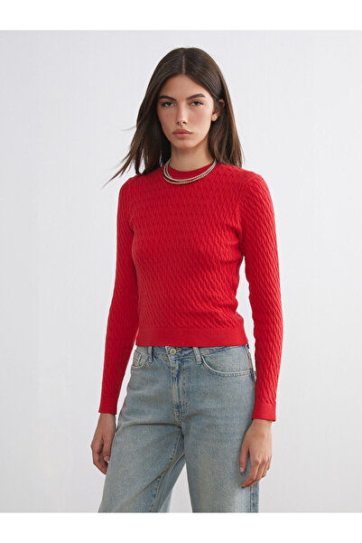 LC Waikiki سترة تريكو نسائية ذاتية النقش من New Season بياقة دائرية