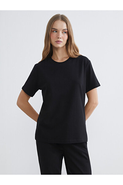 LC Waikiki طاقم الرقبة تي شيرت المرأة