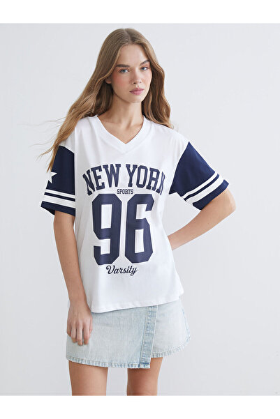 LC Waikiki New Season V-Neck New York Printed Oversize Women's T-Shirt