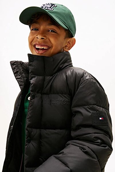 Tommy Hilfiger Erkek Çocuk Regular Fit Kabartma Yazı Logolu Kapüşonlu Şişme Mont - Siyah