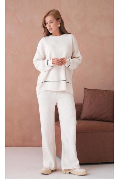 Işşıl 12231-Sfır Yaka Çizgi Uç Triko Pantolonlu Takım