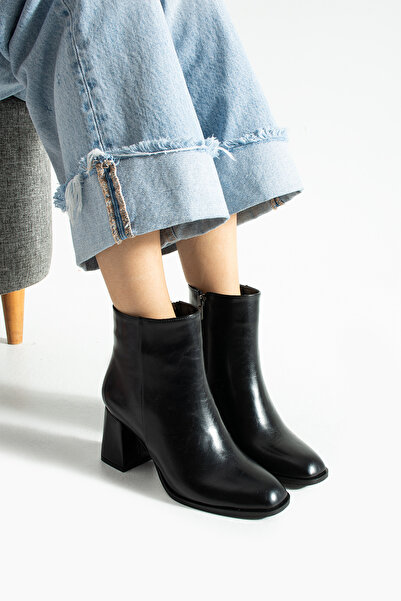 Güllü Shoes Siyah Suni Deri Kısa Bilekli Topuklu Bot – Kalın Topuklu Fermuarlı Şık Günlük Kadın Ayakkabı