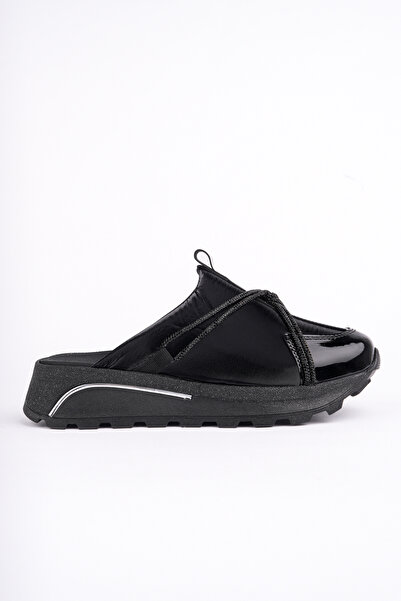 Madam Tarz Ljn-225 Stone Detailed Casual Slippers