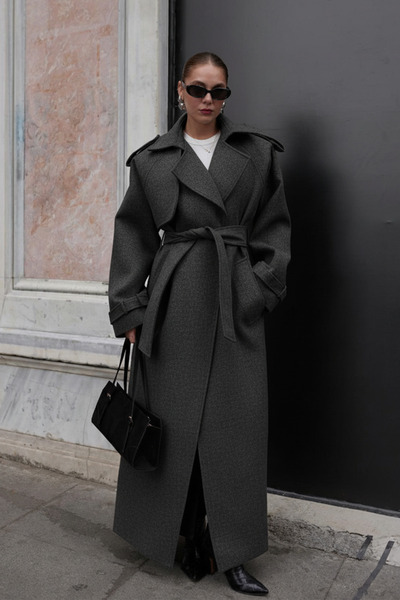 NET OF NOT Γυναικείο παλτό με ζώνη, άνετο και υψηλής ποιότητας, με λεπτομέρειες από απολέτα και λεπτομέρειες από την επένδυση