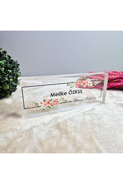 hediyekralı Kişiye Özel Pleksi Masa İsimliği – 10 Farklı Desen Seçeneği