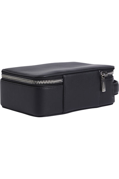 Calvin Klein Men Black Sleek Washbag
