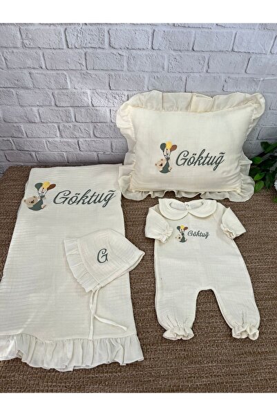 Bugi baby Kişiye Özel Müslin Bebe Yaka Tulum Seti Ayıcık Nakışlı – Battaniye,...
