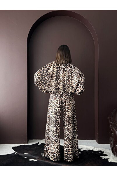 Lady Pixie Leopard Printed Satin Coat