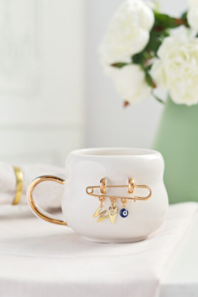 ada mia seramik Kişiselleştirilmiş Harf Charm Detaylı 24K Altın Dekorlu El Yapımı Seramik Kupa 200ml