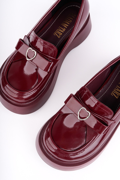 Madam Tarz Smr-4023 Bow Buckle Detailed Loafer