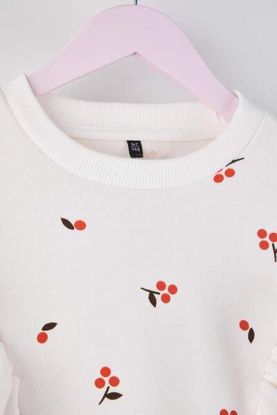TRENDYOLKIDS Ecru Cotton Printed Girls' Knitted Sweatshirt Tkdaw26Sw00053