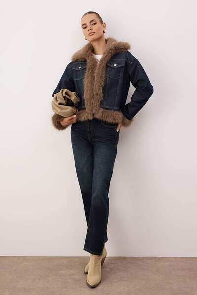Trendyol Collection Синя куртка з деніму, що не линяє, TWOAW26CE00059