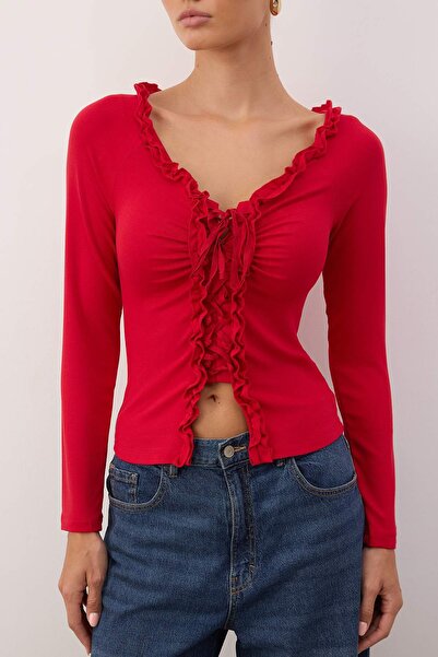 Trendyol Collection Red Fitted/Slim Fit Gather/Ruffle Detail Long Sleeve Stretchy Knitted Blouse Twoaw26Bz00162