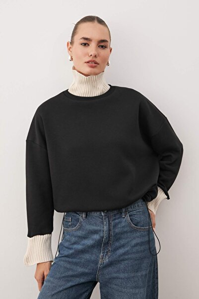Trendyol Collection Black Knitwear Garnished Oversize/Wide Fit Knitted Sweatshirt Twoaw26Sw00244