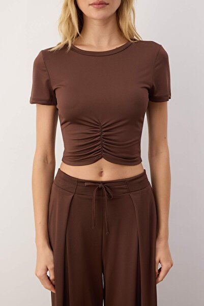 Trendyol Collection Кафява микро блуза THMAW26BZ00007