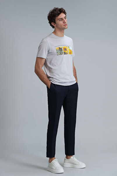 Lufian Ιούνιος Μοντέρνα γραφικά T-Shirt Stone