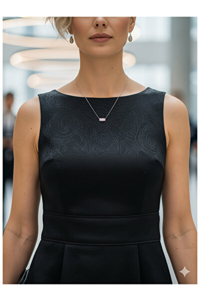 Namaste Vintage Siyah renk desenli kolsuz kalem elbise