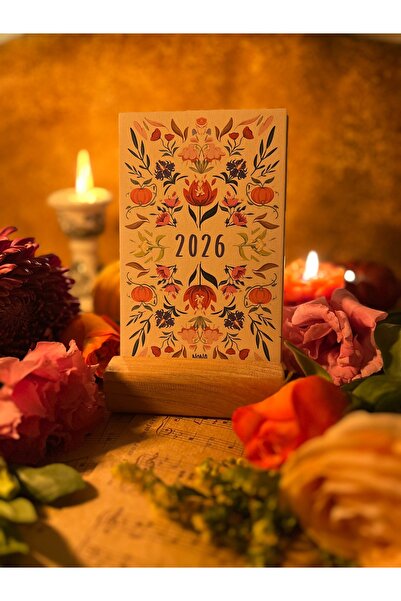 NONA 2026 Standlı Masaüstü Takvimi / Kartpostal Hediyeli / 10x15 Cm