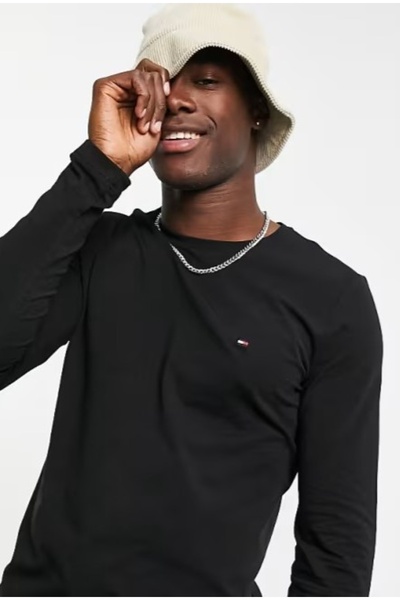 Tommy Hilfiger %100 PAMUK SLIM FIT (1 beden büyük alınız)DOKUMA ERKEK UZUN KO...