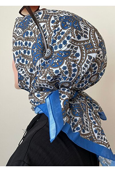 ESSLERA Tile Patterned Soft Scarf - Cobalt Blue