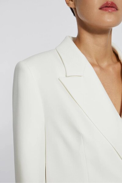 Saade Jachetă crop blazer pentru femei, albă, cu croială normală, cu închidere cu două rânduri de nasturi - elegantă și sportivă