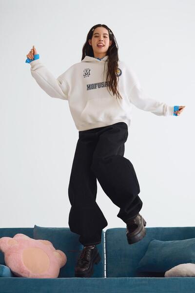 Bershka Mofusand baskılı kapüşonlu sweatshirt