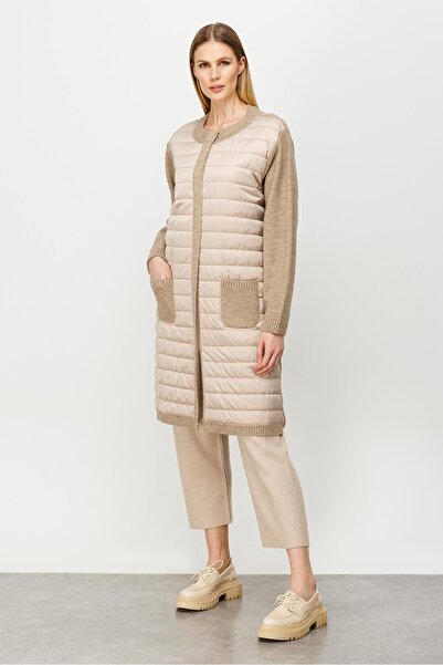 Butik Triko Mutlu Ertan Kadın Kapitone Uzun Triko Cep Detaylı Hırka Vizon 2200