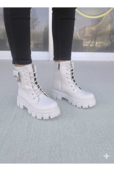 Nubbock Kadın Bej Cepli Kancalı İçi Kürklü Fermuarlı Postal Bot NK0206