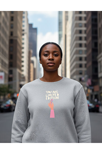 RPT MODA PREVELIKI OPUŠTENI KROJ OGRANIČENI IZDRAŽENI DETALJNI HRAČKANI OGRAT...