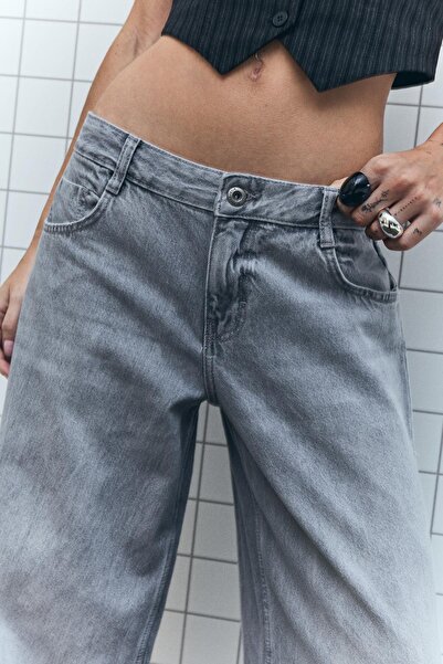 Bershka Geniş paça düşük bel jean