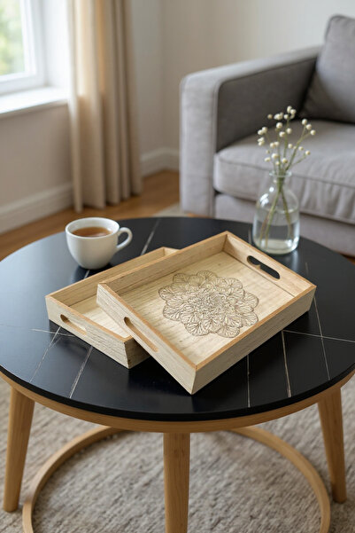 Living طقم صواني 2 ح ، مستطيلة ، خشبية بحواف مرتفعة و قاعدة مرسومة .