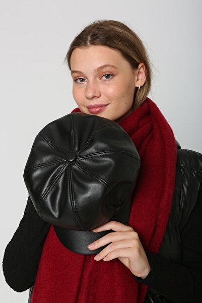 BALIENTE Pălărie neagră din piele artificială pentru femei