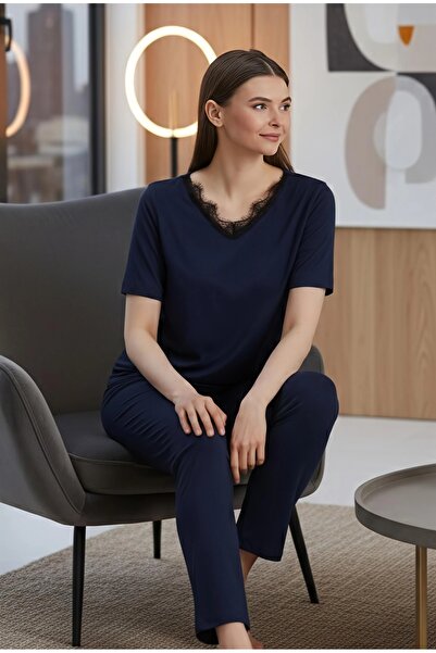 ÇAĞ MODA Σετ πιτζάμες με κοντομάνικη λαιμόκοψη με πλεκτή δαντέλα από βισκόζη