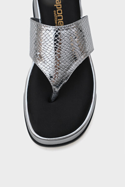 Capone Outfitters Γυναικείες παντόφλες Margalo Wedge Heeled Stone Flip Flops
