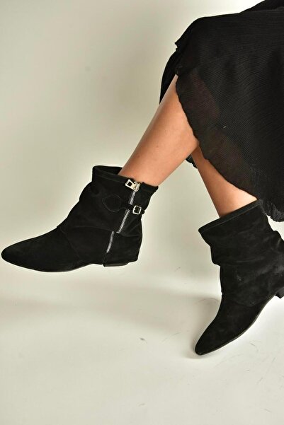 Fox Shoes V380518102 Siyah Süet Düz Taban Fermuar Detaylı Kadın Bot