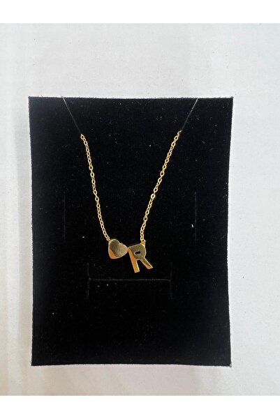 Meyra Accessories قلادة من الفولاذ المقاوم للصدأ غير قابلة للتشوه - قلادة ذهبية أنيقة بتفاصيل حروف وقلوب
