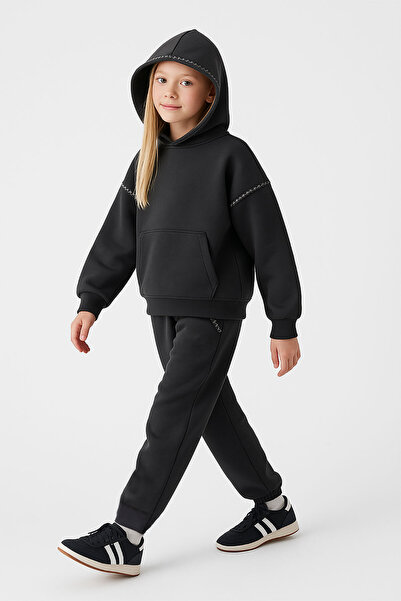 Beniizle Embroidery Detailed Kangaroo Pocket Hooded Piece Girls' Set