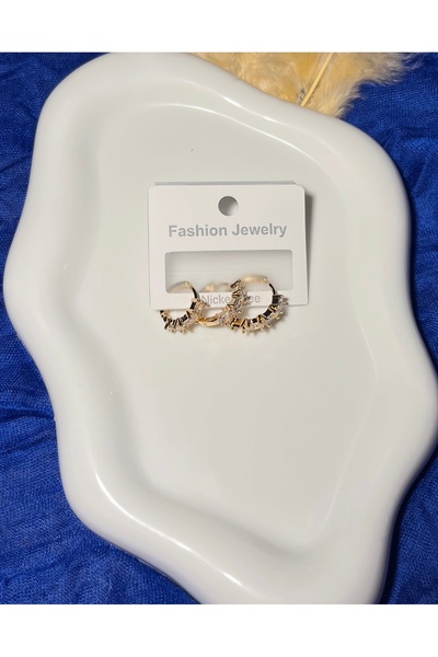 BULUT SEPETİ حلق ذهبي مزين بالأحجار الكريمة