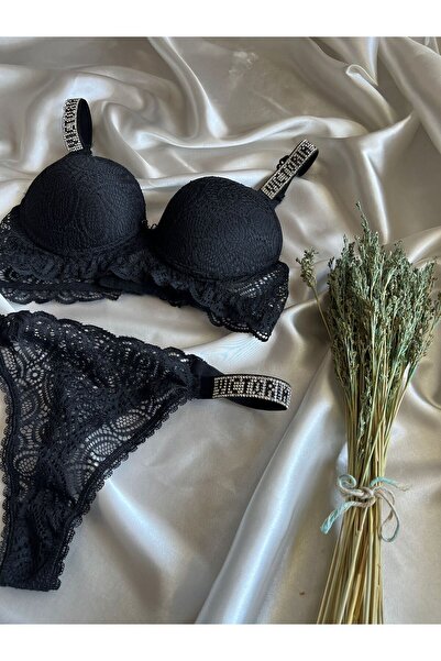 NİVENE Комплект сутиен с черен дантелен сутиен без кутия