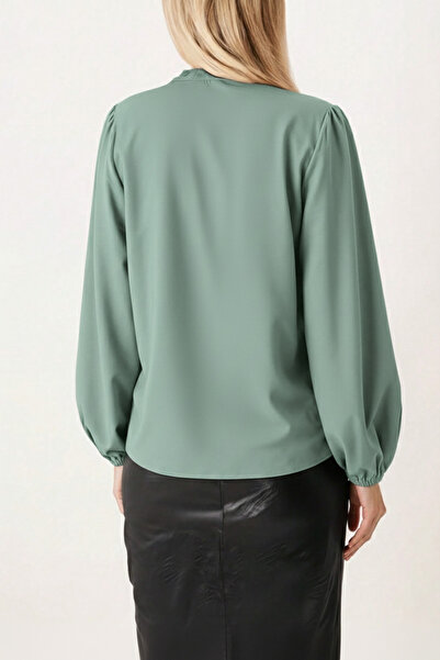 armonika Γυναικεία ανοιχτό τιρκουάζ μπλούζα με λαιμόκοψη και ελαστικό μανίκι ARM-25K001096